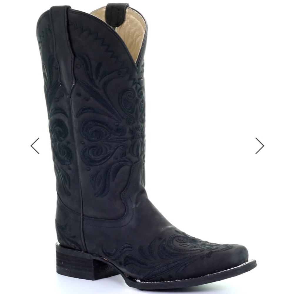 Black Circle G Cowgirl boots